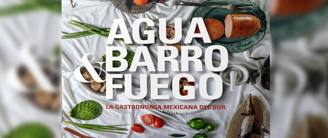 Presentan en Cancún libro sobre la gastronomía del sur de méxico