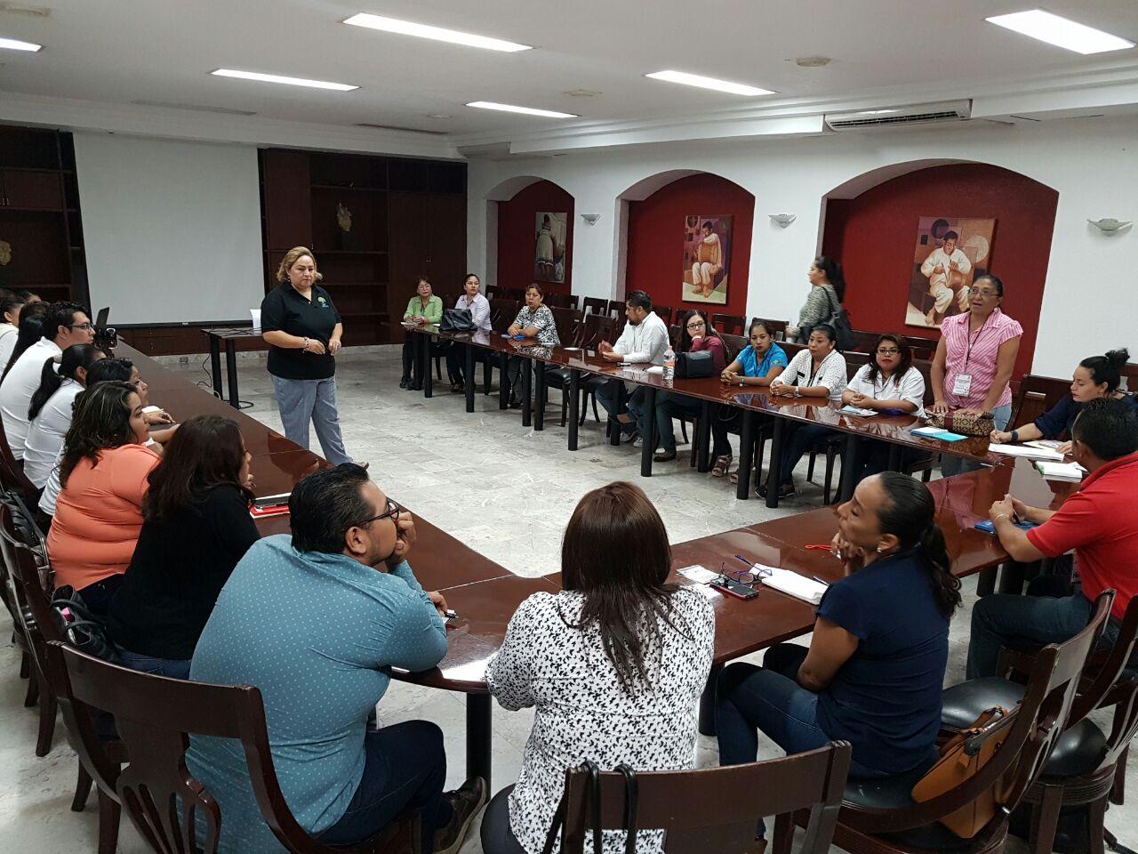 Con el taller “Salvando Vidas” el DIF Quintana Roo refuerza el trabajo entre sociedad y autoridades