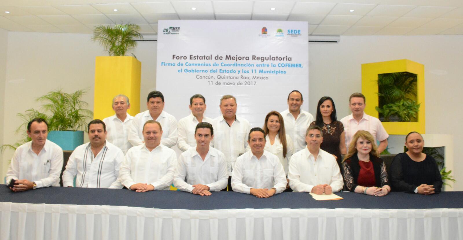 Mejora regulatoria para simplificar trámites e impulsar el crecimiento económico: Carlos Joaquín