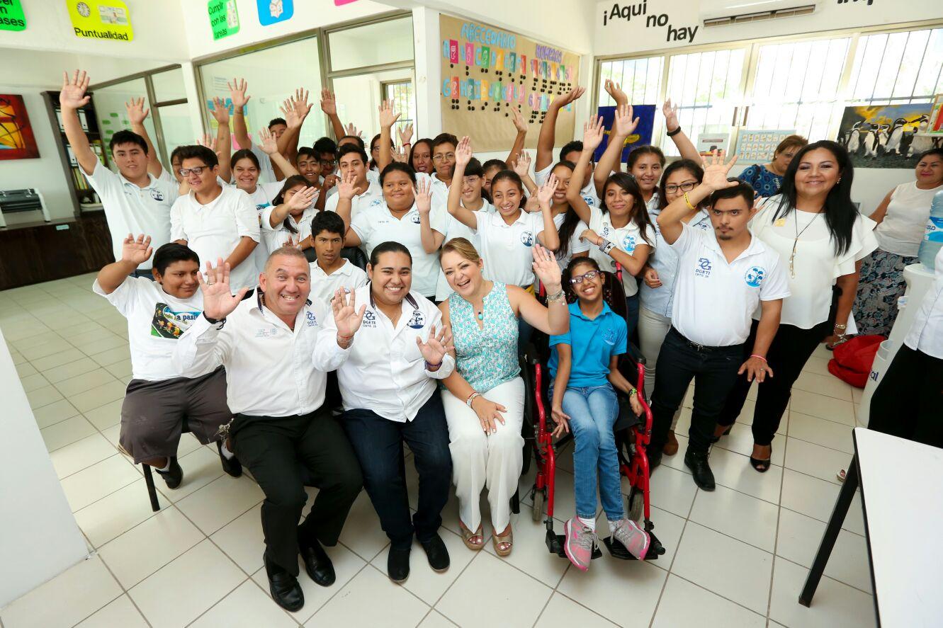 Gaby Rejón de Joaquín reafirma su compromiso de trabajar a favor de las personas con discapacidad