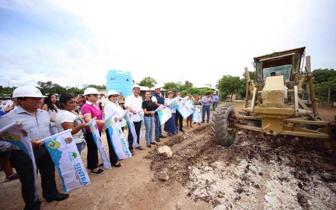 La SINTRA inicia trabajos de pavimentación en las colonias Nuevo Progreso, Unidad Antorchista y Lázaro Cárdenas en Chetumal