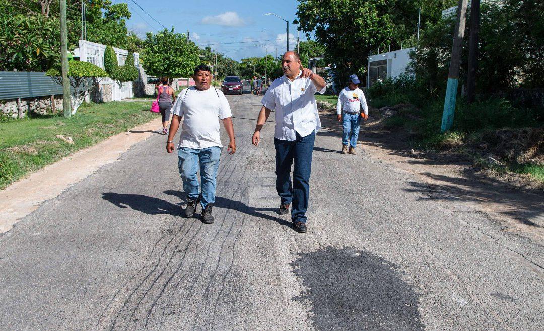 El titular de la SINTRA constata los avances y la calidad de la rehabilitación de calles en Calderitas