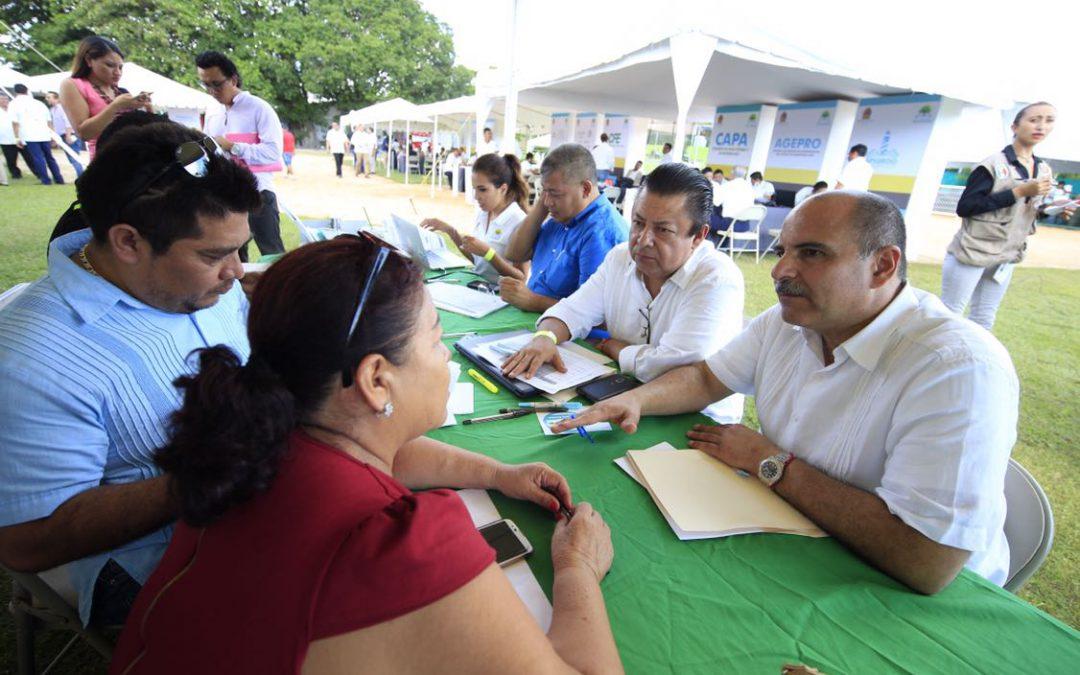 La Sintra escucha y atiende las necesidades de la gente en Audiencia “Platícale al gobernador” en Puerto Morelos