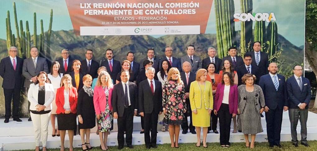 Foto oficial de la 59 Reunión Nacional de la Comisión Permanente de Contralores, en Hermosillo, Sonora.