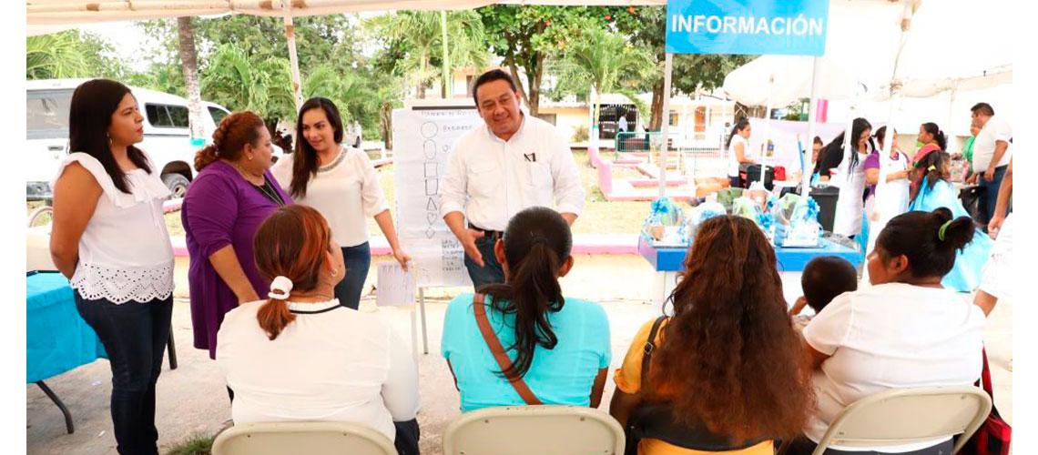 ICATQR acerca capacitación a ciudadanos de Pucté, a través de la “Caravana Juntos: Por más y mejores oportunidades”