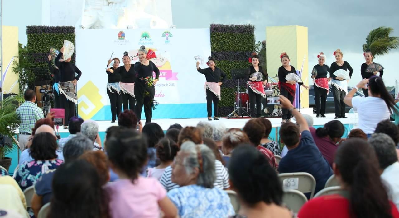 Ofrece DIF Quintana Roo más oportunidades de desarrollo social a los adultos mayores   