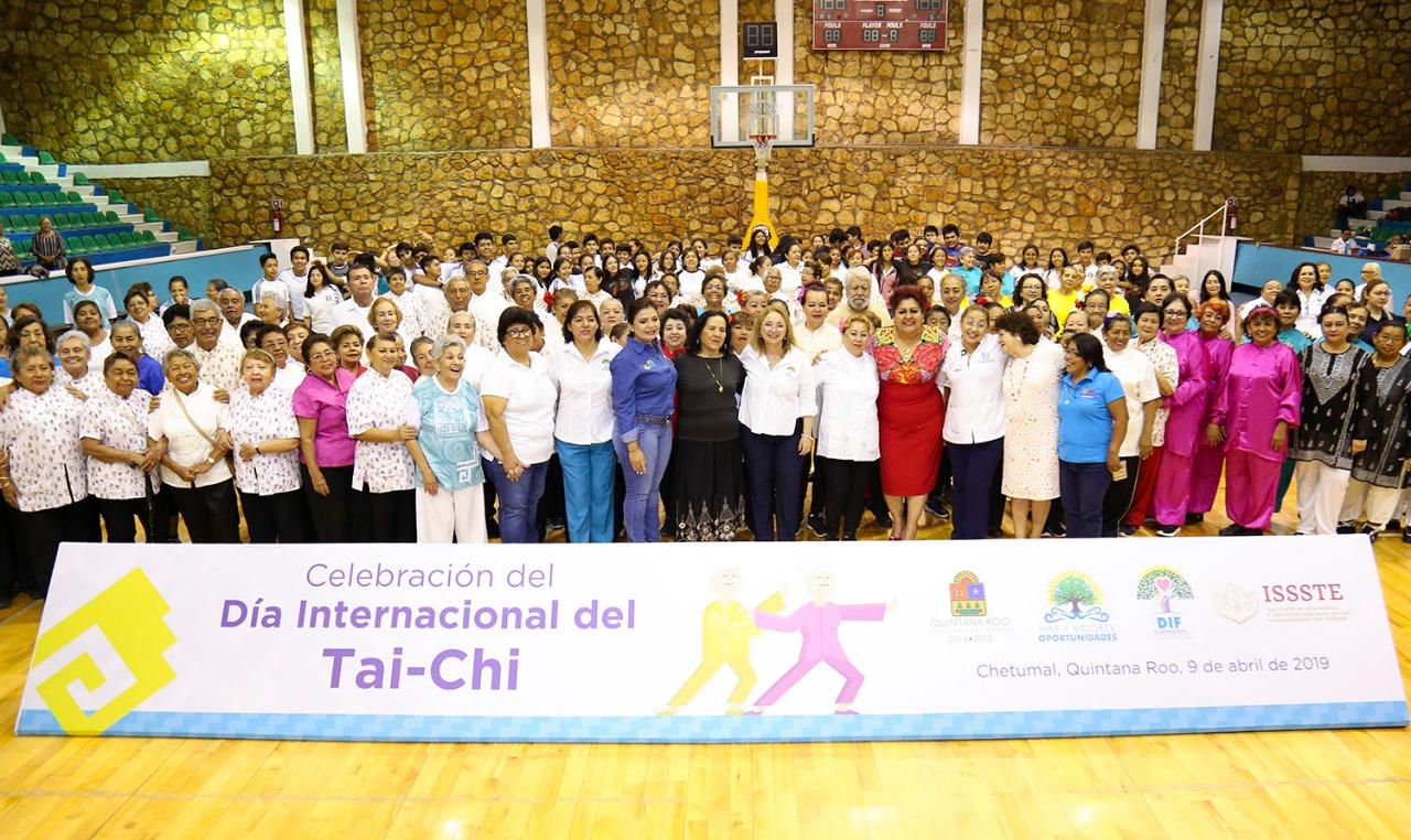 DIF Quintana Roo brinda más y mejores oportunidades de una vida saludable a los adultos mayores con la práctica del ejercicio