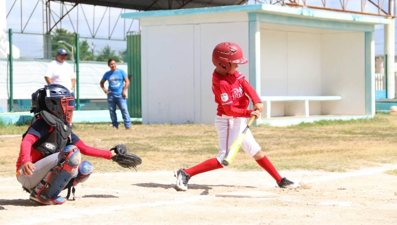 Sábado de visoría de béisbol infantil Zona Sur