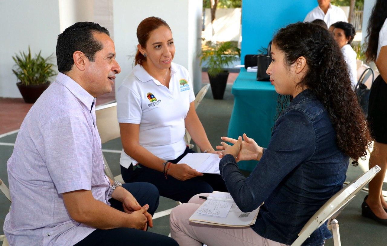 Escuchamos a la gente con el compromiso de ayudarla a resolver sus problemas: Carlos Joaquín
