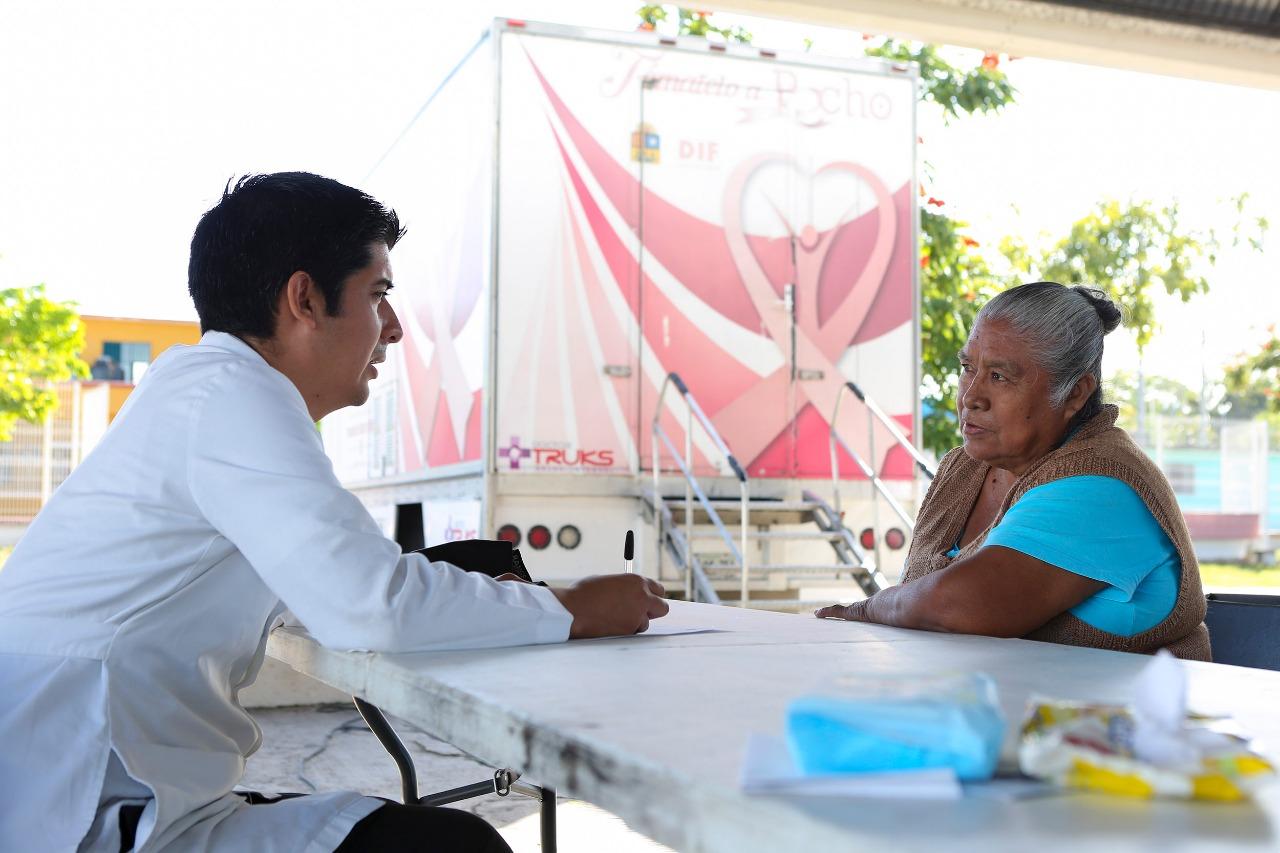 Unidad móvil del DIF Quintana Roo “Tómatelo a pecho, prevenir es vivir” otorgó más de 34 mil servicios gratuitos