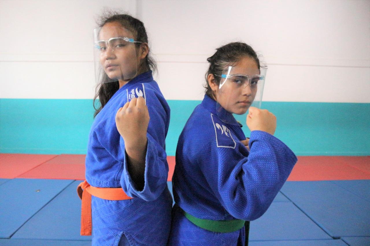 Katrina Daneli y María Guadalupe Moreno Barrios, enamoradas del judo