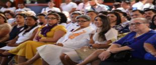 Recibe Yarelly Guillén Vega el reconocimiento a Mujer Quintanarroense Destacada