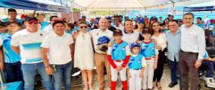 PROBEIS entrega material deportivo en Quintana Roo